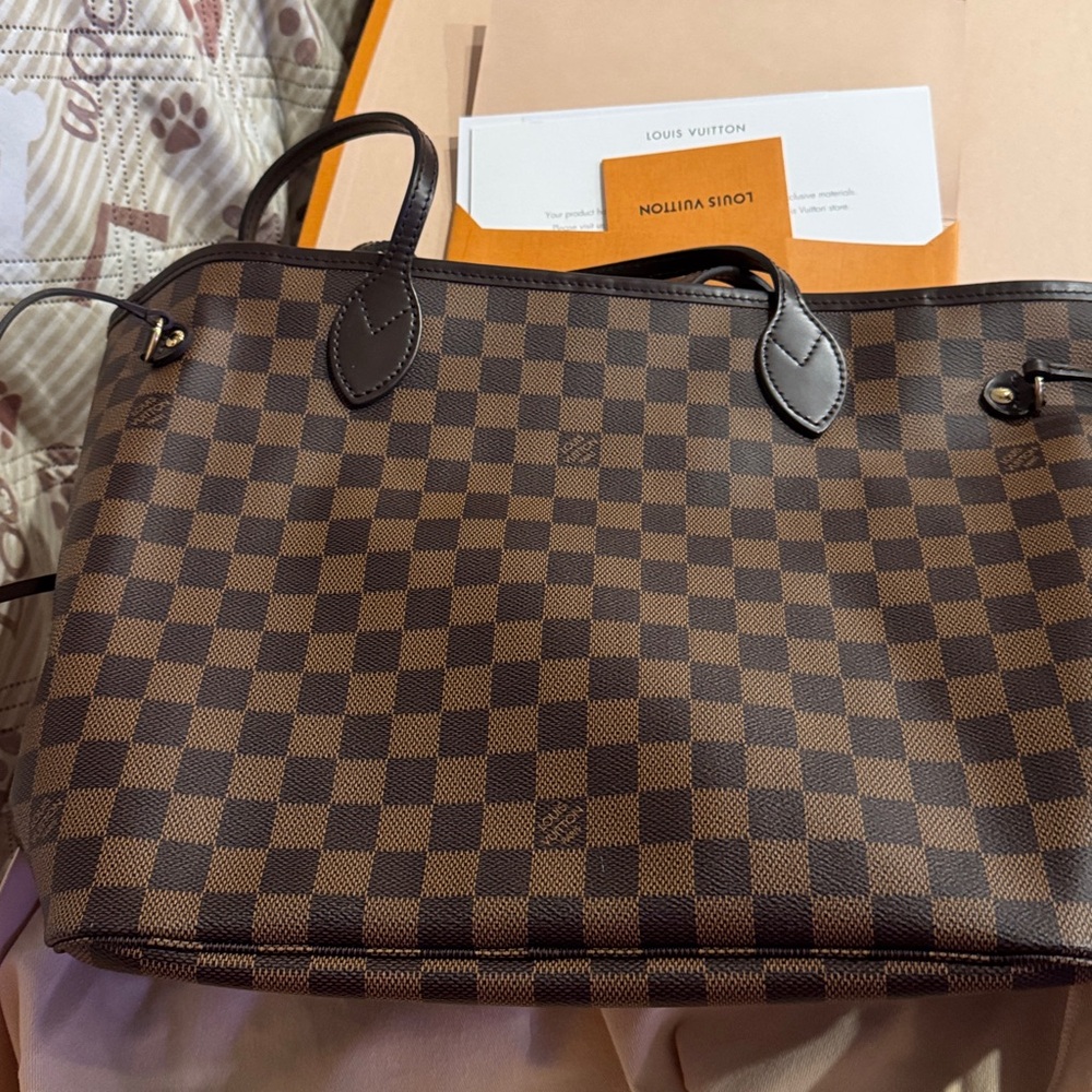 Louis Vuitton Neverfull MM Damier Ebene Canvas Bag - Picture 4 of 7